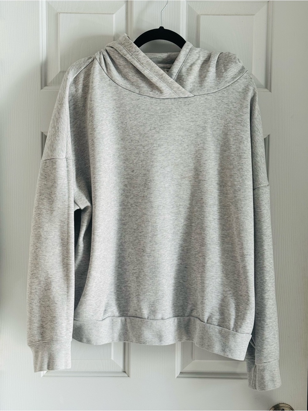 Fabletics Light Gray Crewneck Hoodie With Side Pockets
